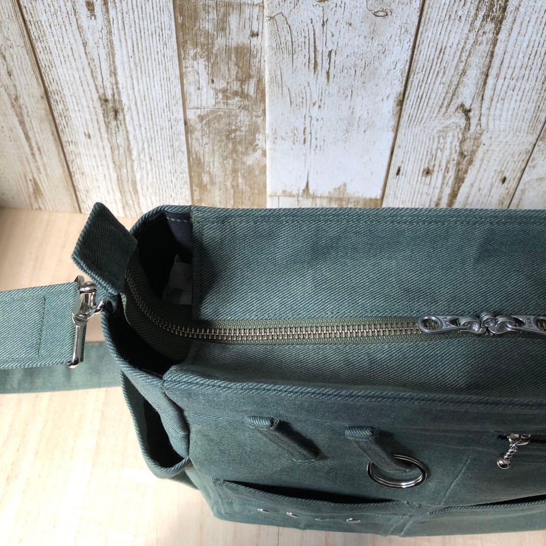 k.eito-seibi　ショルダーバッグ　カーキ　オリーブ　シルバー