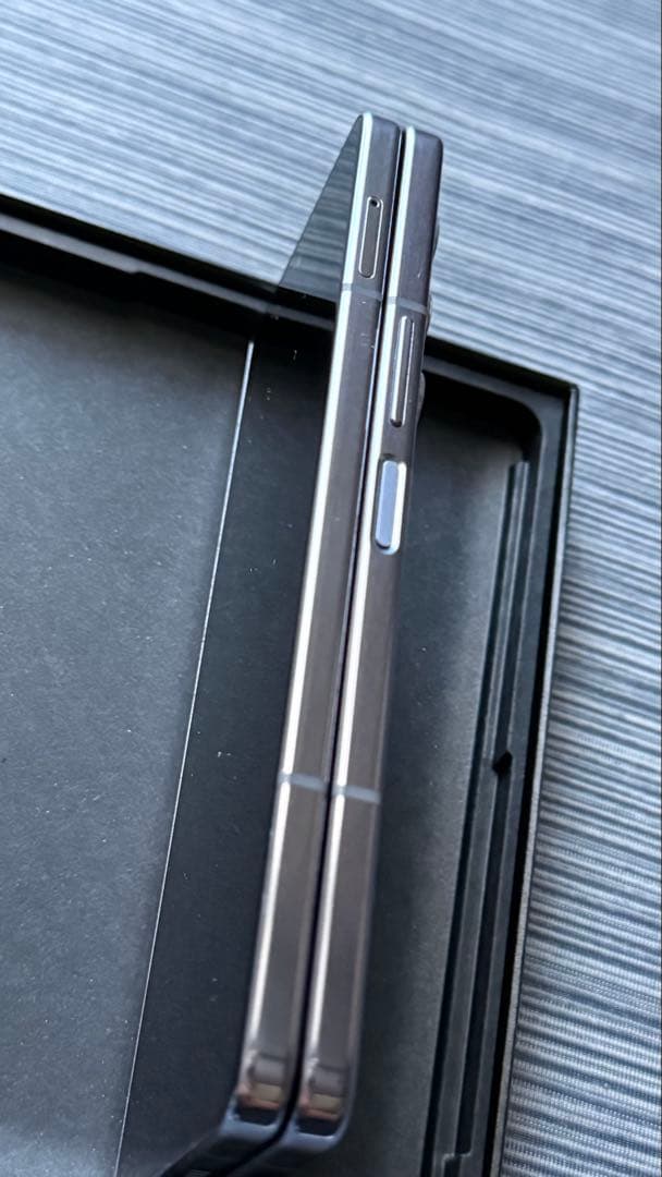 【odajima】GalaxyZFold5 512GB アイシーブルー韓国