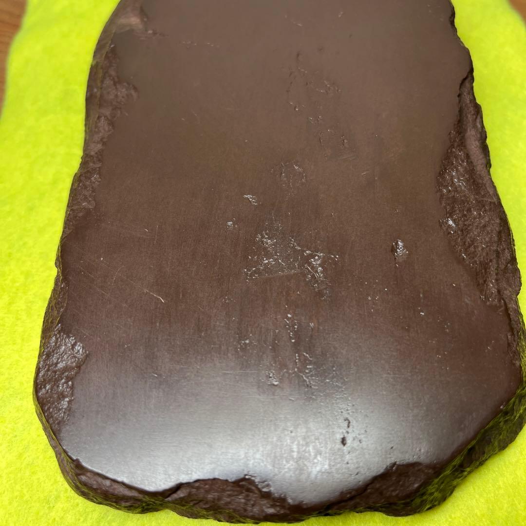 ⭕️赤間硯　牡丹花彫刻入り硯　女性好み　丘の全体に仕上げ塗料を塗布　赤間硯製硯師