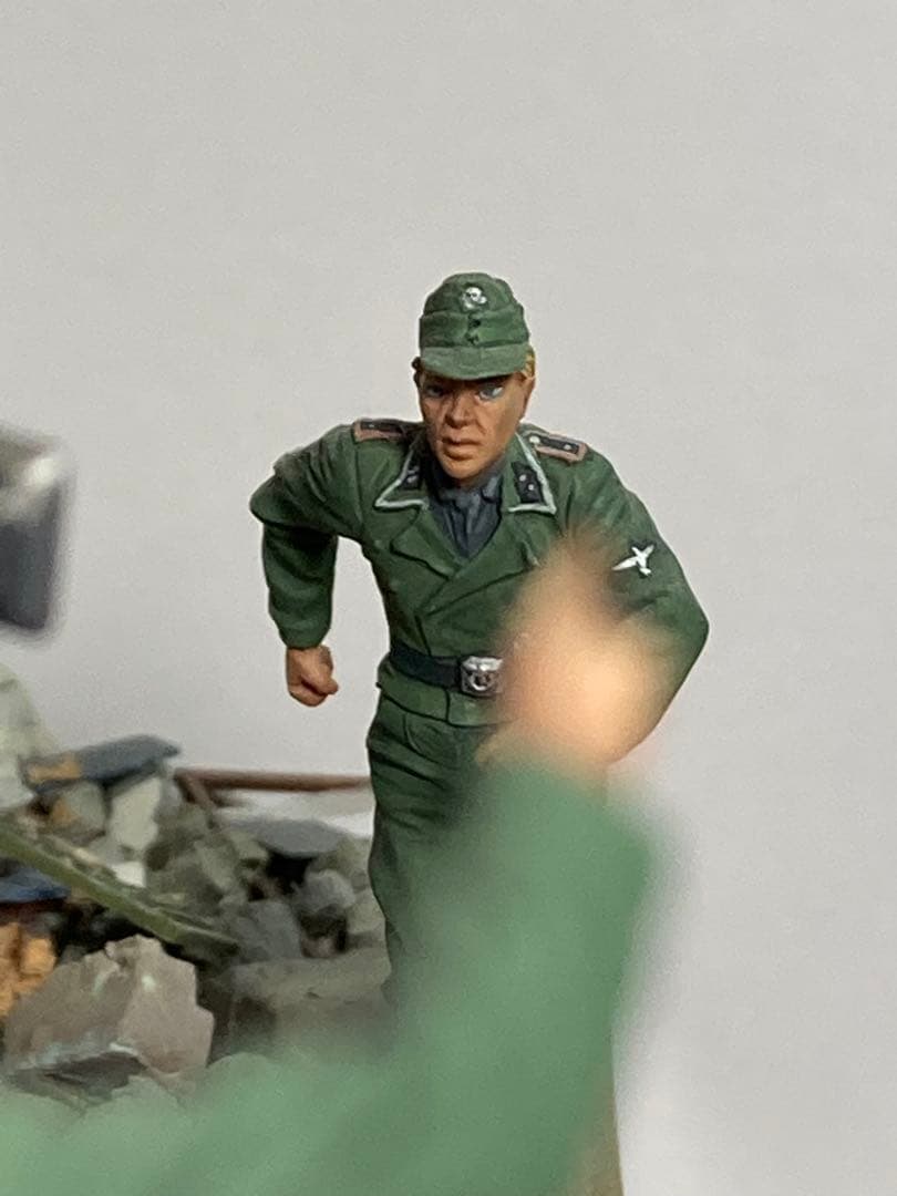 戦場ディオラマ模型完成品1/35