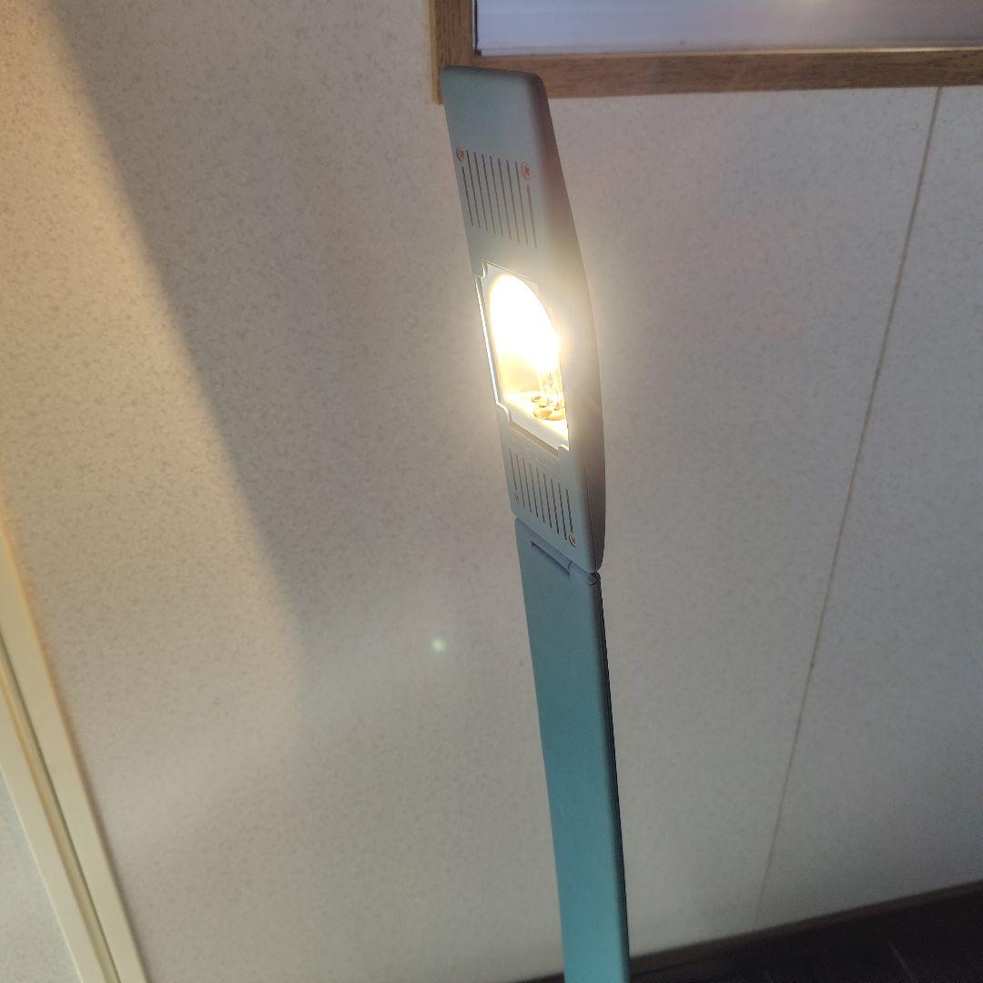 PAF STUDIO社 DOVE デスクスタンドライト 80年代デザイン青緑