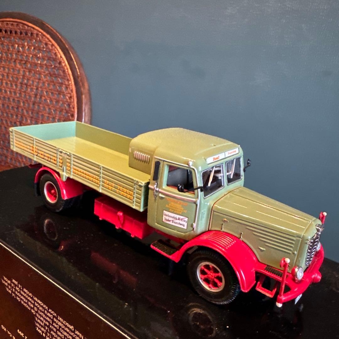 MINICHAMPS Büssing 8000S トラック