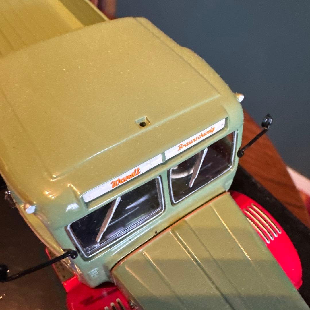 MINICHAMPS Büssing 8000S トラック