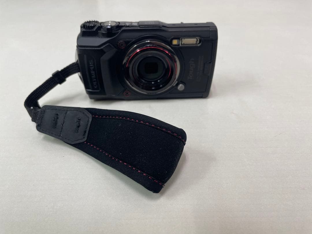 Olympus Tough TG-6 デジタルカメラ