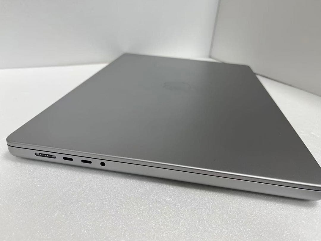 MacBook Pro M1 Max 16インチ 2021 1TB/64GB