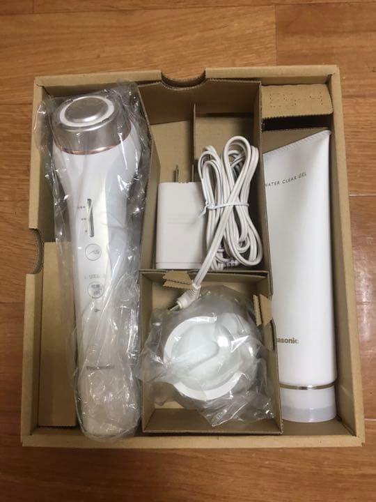 Panasonic EH-SR71-P  RF美容器