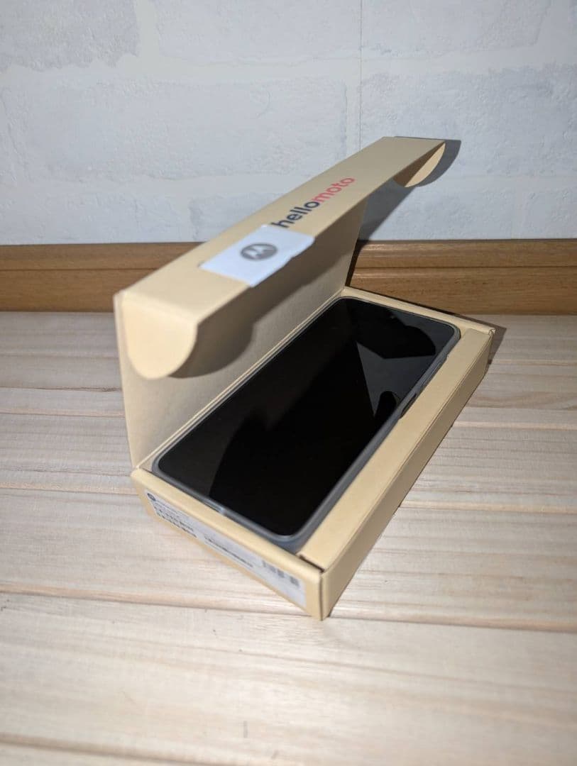 スマートフォン本体 motorola moto g05