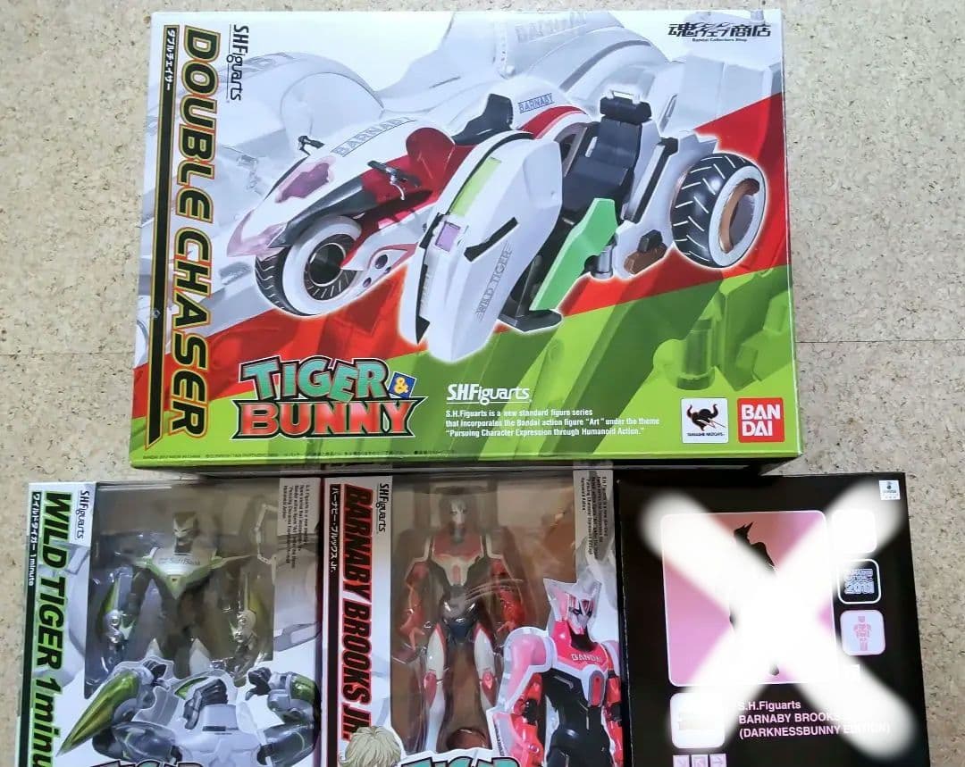 TIGER&BUNNY　ダブルチェイサー、SHフィギュアアーツ