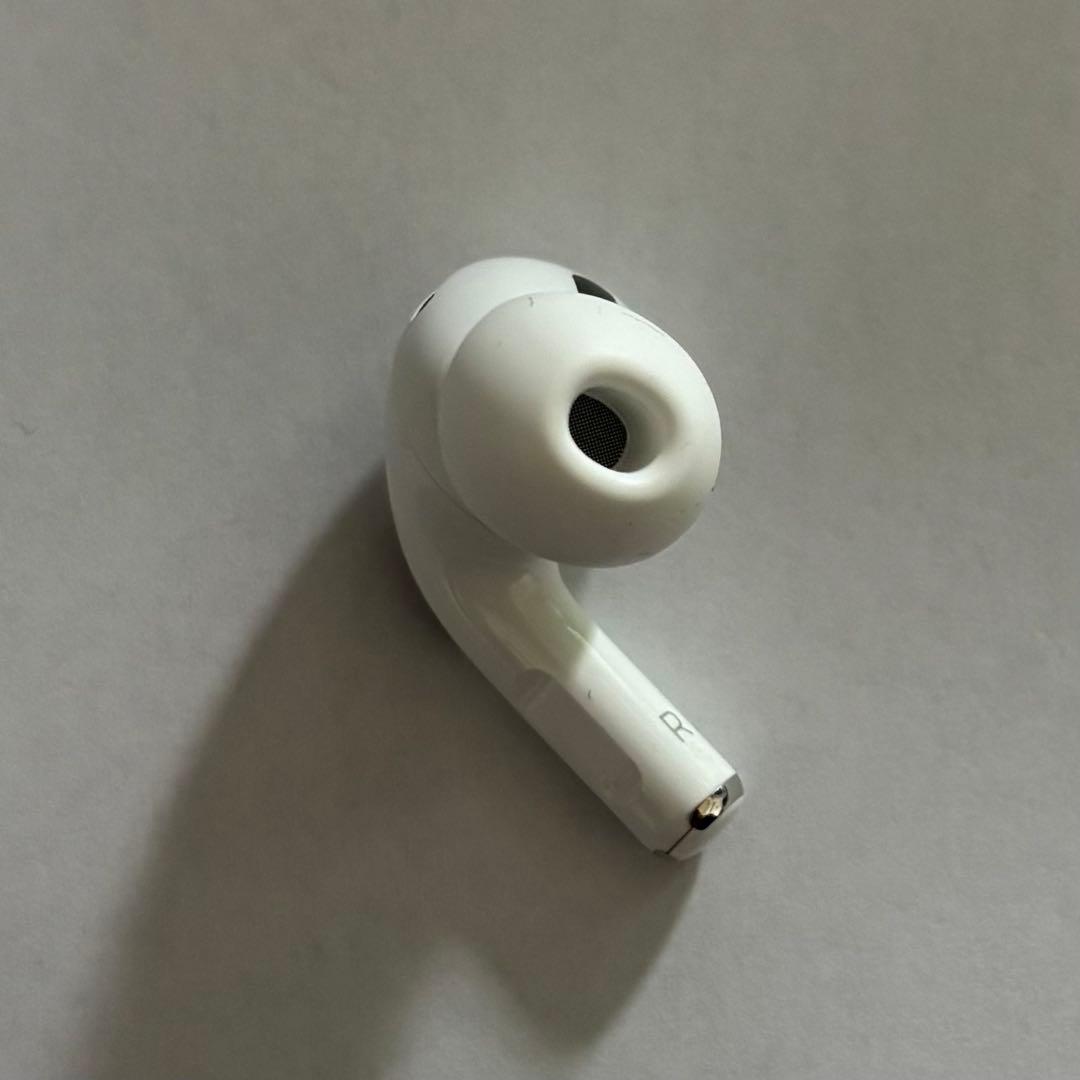 AirPods pro 第2世代　右耳のみ