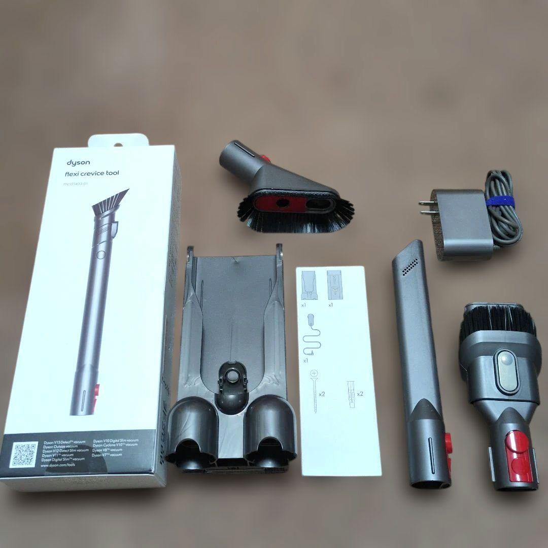 【美品】ダイソン cyclone v10 fluffy sv12 分解洗浄済み