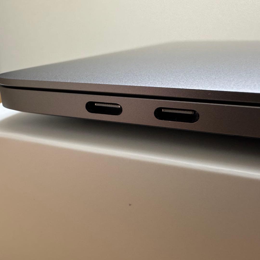 【超美品】MacBook Pro 2020 13インチ i5/16GB/1TB