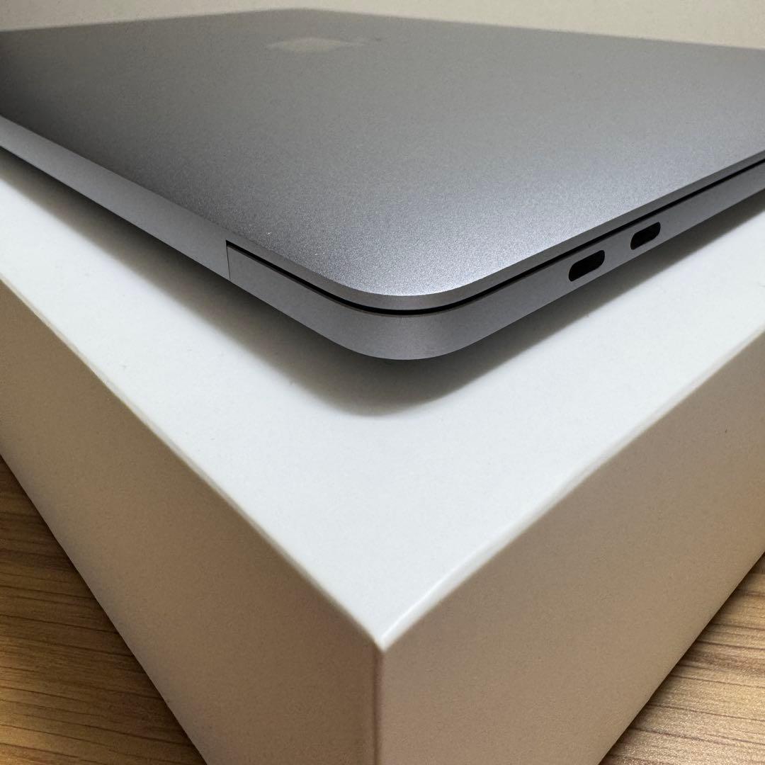 【超美品】MacBook Pro 2020 13インチ i5/16GB/1TB