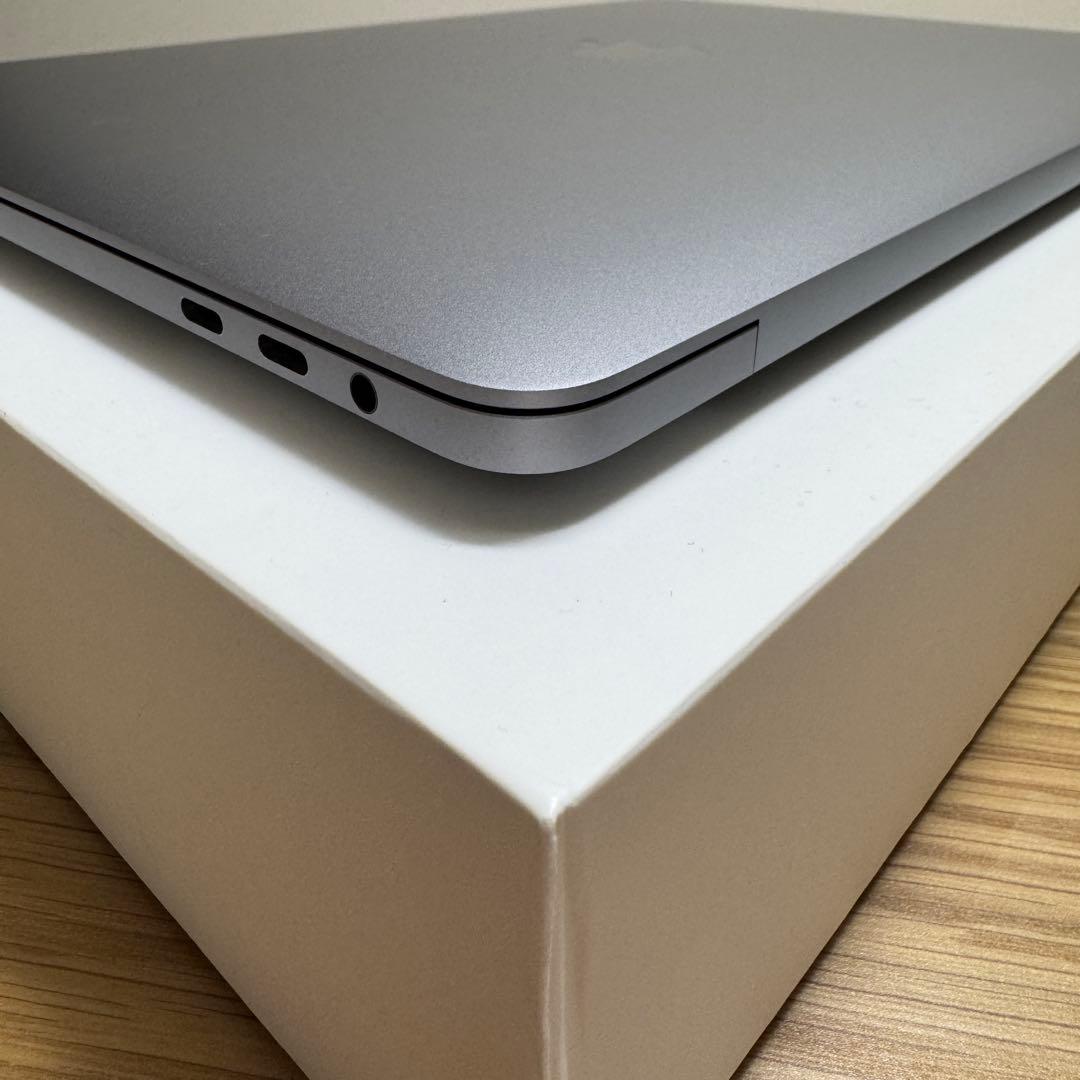 【超美品】MacBook Pro 2020 13インチ i5/16GB/1TB