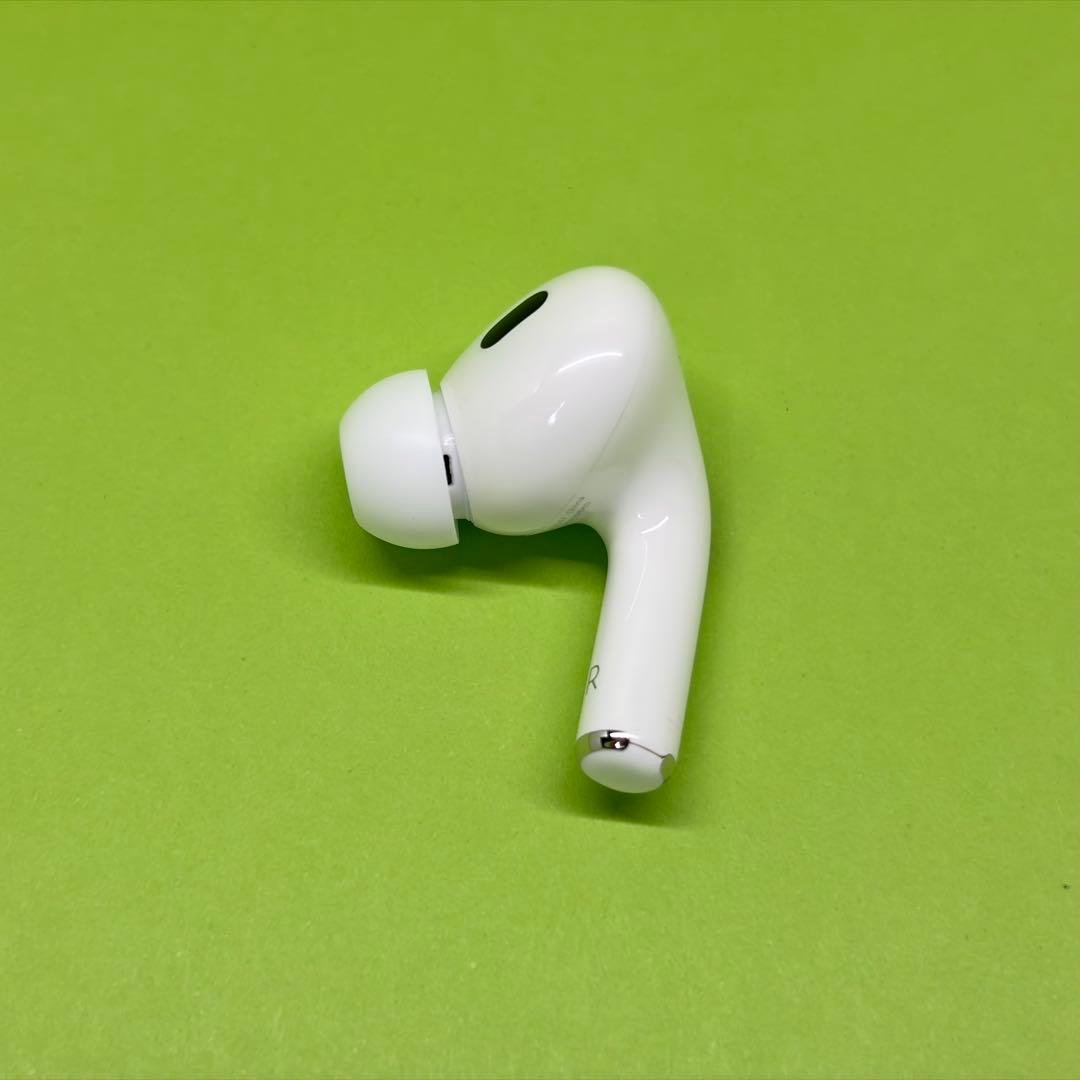 純正 AirPods Pro 第2世代 USB-C右イヤホン 87