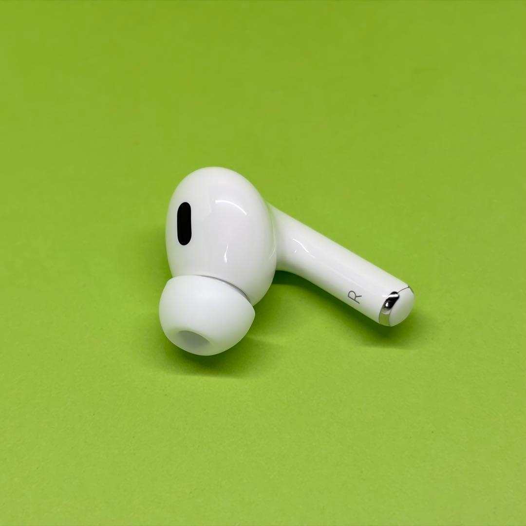 純正 AirPods Pro 第2世代 USB-C右イヤホン 87