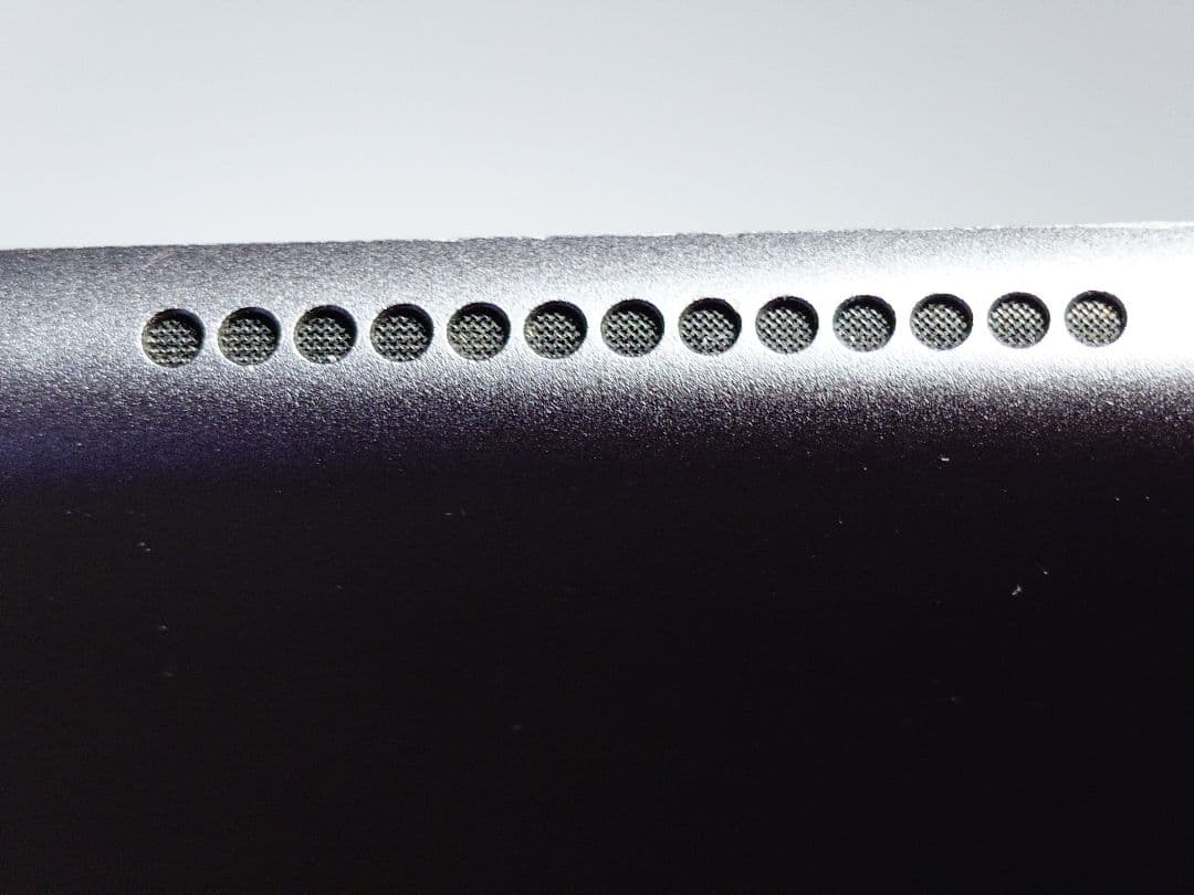 iPad 第7世代 32GB Space Grey Wi-Fiモデル