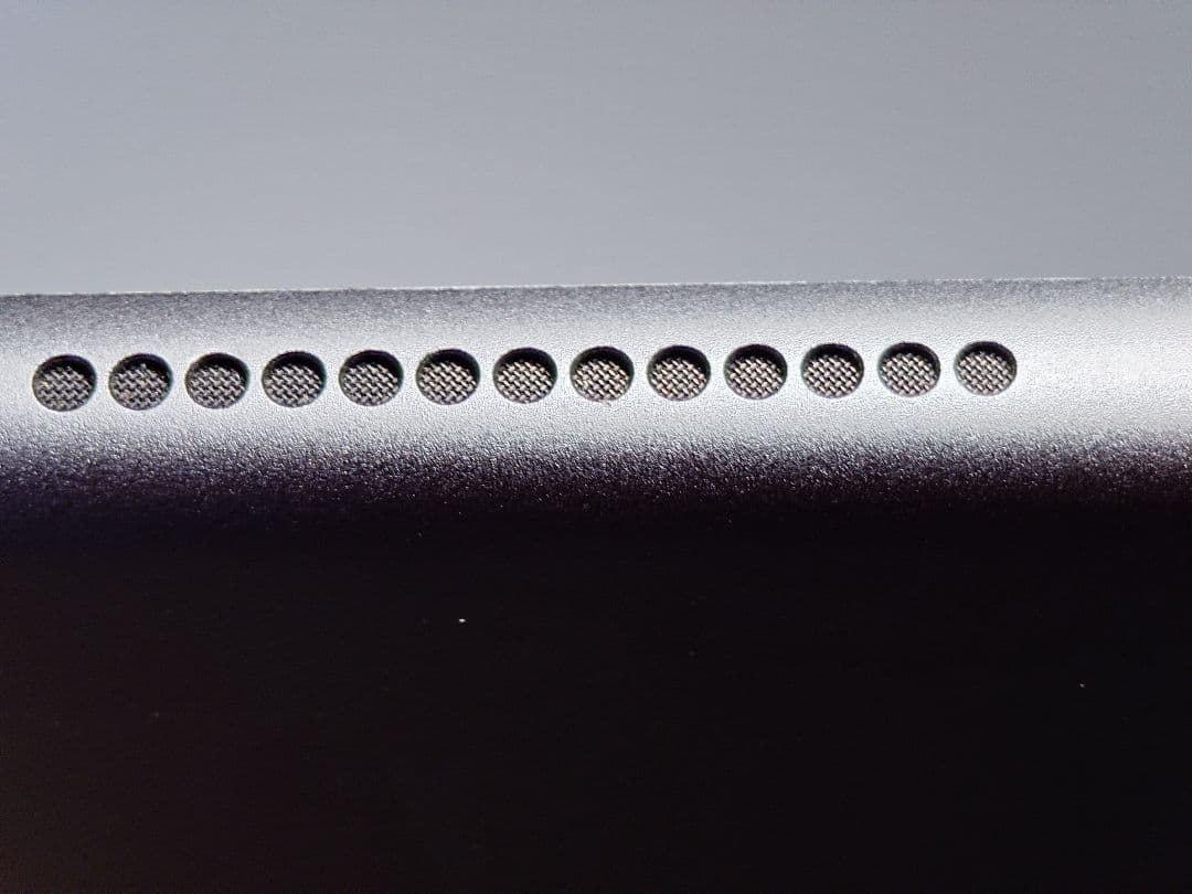 iPad 第7世代 32GB Space Grey Wi-Fiモデル