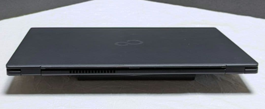 [FMV]LIFEBOOK UH90改 (八世 i5/16G/SSD256G)