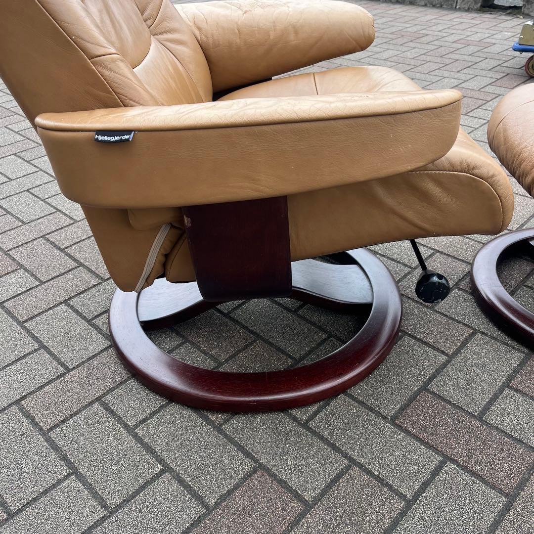 イエリアーダ フィヨルド 本革 リクライニングチェア オットマン レザー