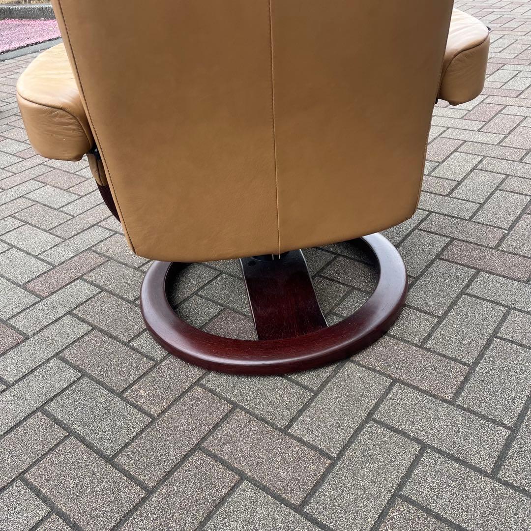 イエリアーダ フィヨルド 本革 リクライニングチェア オットマン レザー