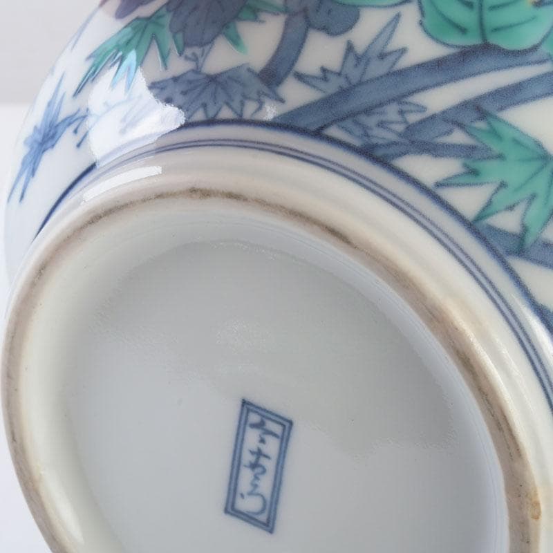 有田焼　今泉今右衛門　色鍋島花絵　花瓶　V　A8A