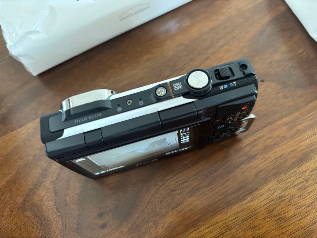 OLYMPUS コンパクトデジタルカメラ STYLUS TG-870