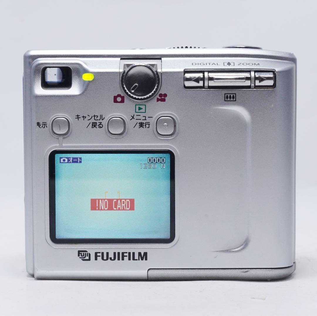 動作確認済 FUJIFILM FinePix 4500 CCD シルバー