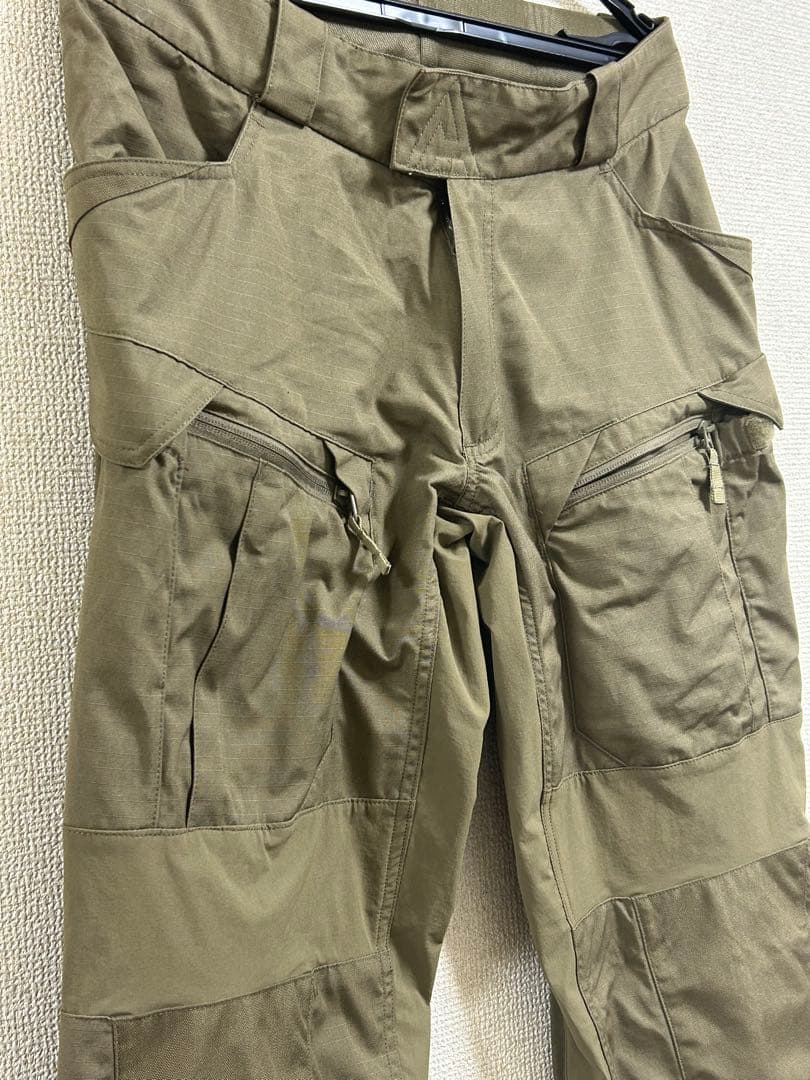 美品 Direct Action ヴァンガードコンバットパンツ ミディアム