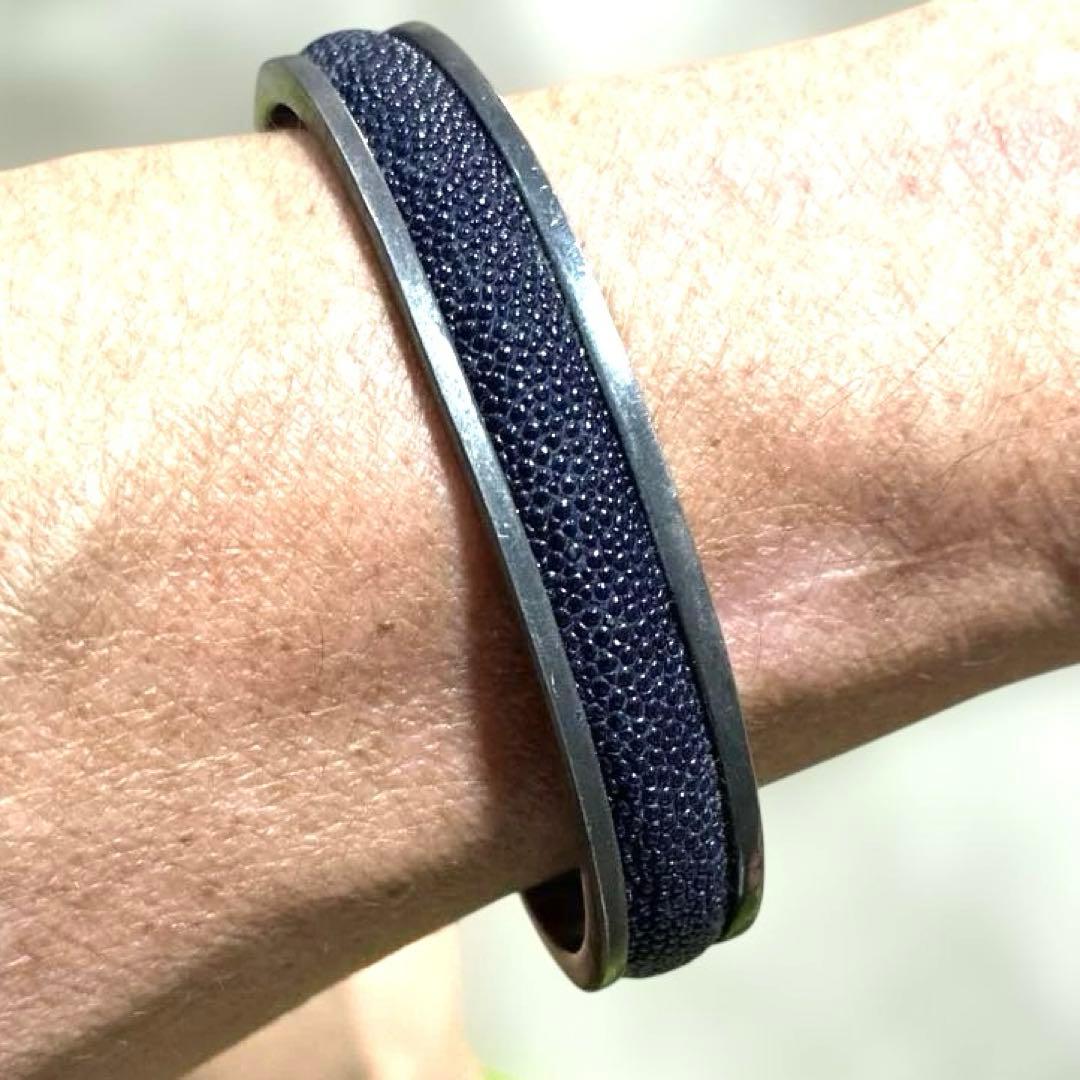 ビンテージビンテージシルバー×ガルーシャ(エイ革) バングル925刻印有り37g