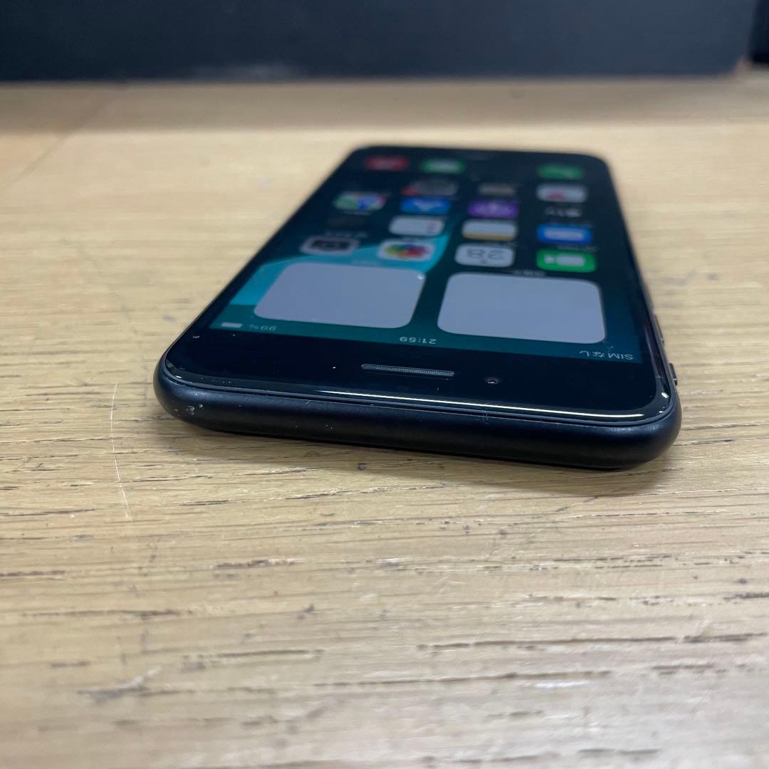①訳あり動作品 iPhone SE 第2世代 128GB SIMフリー ブラック