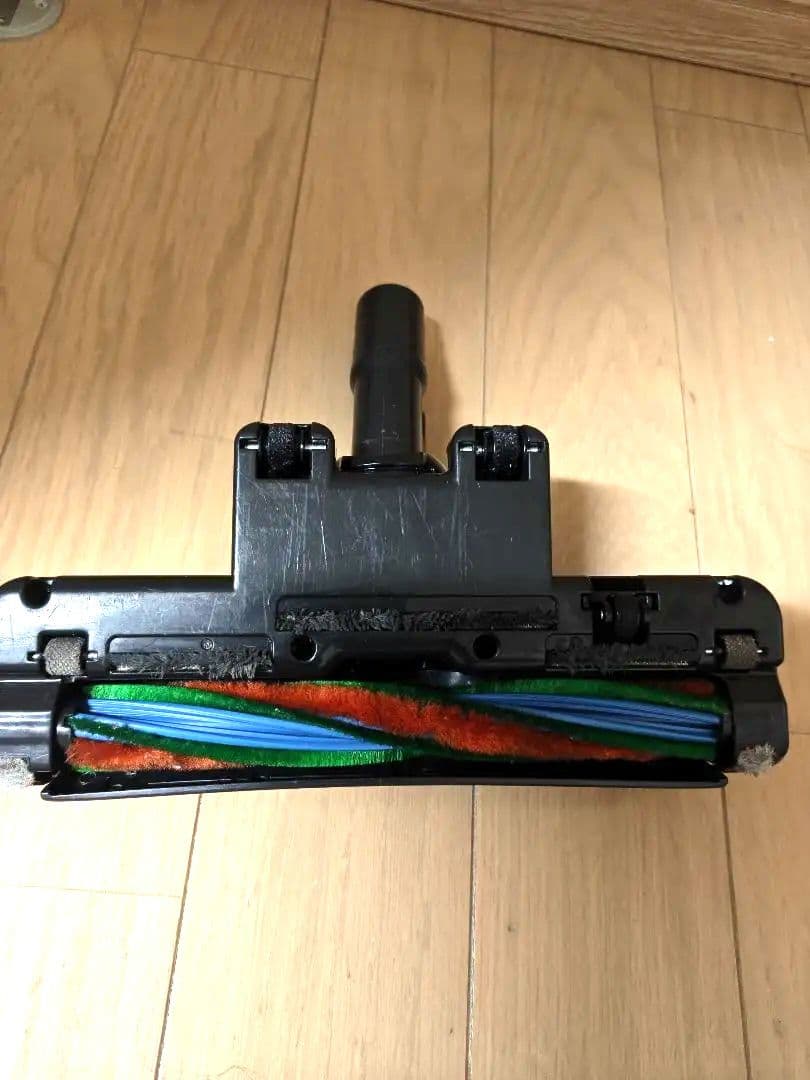 東芝紙パッククリーナーVC‐PK9(R)2022年製　軽量　コンパクト