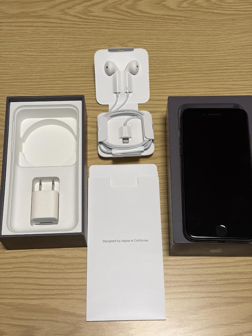 【バッテリー92％】iPhone8 256GB 本体 SIMフリー