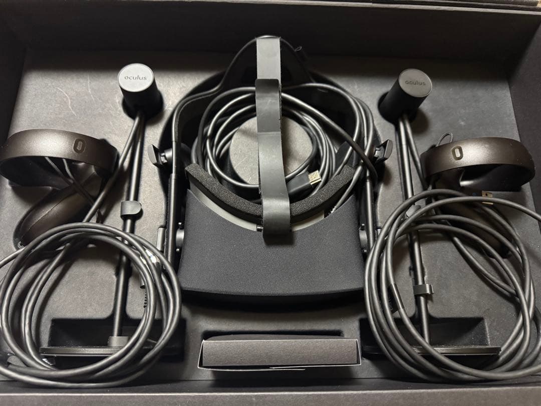  Rift VR ヘッドセット + コントローラー