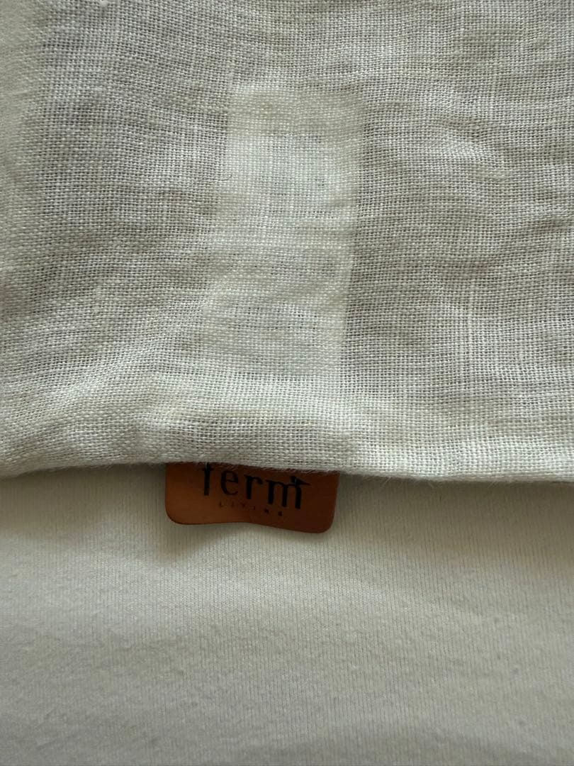 美品FERMクッションカバー