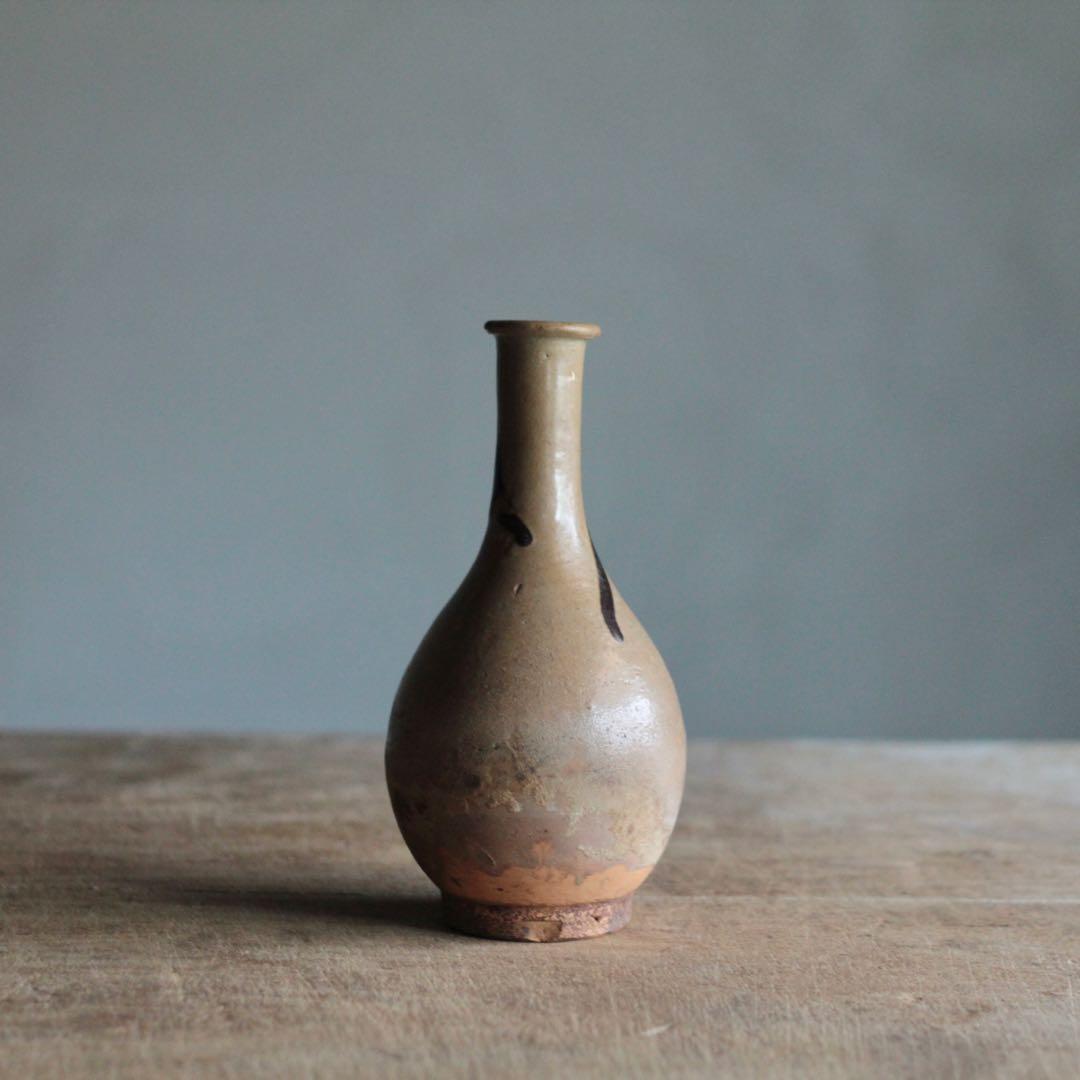 琉球 壺屋焼 涌田焼 鉄釉掛け 灰釉徳利 古道具 アンティーク