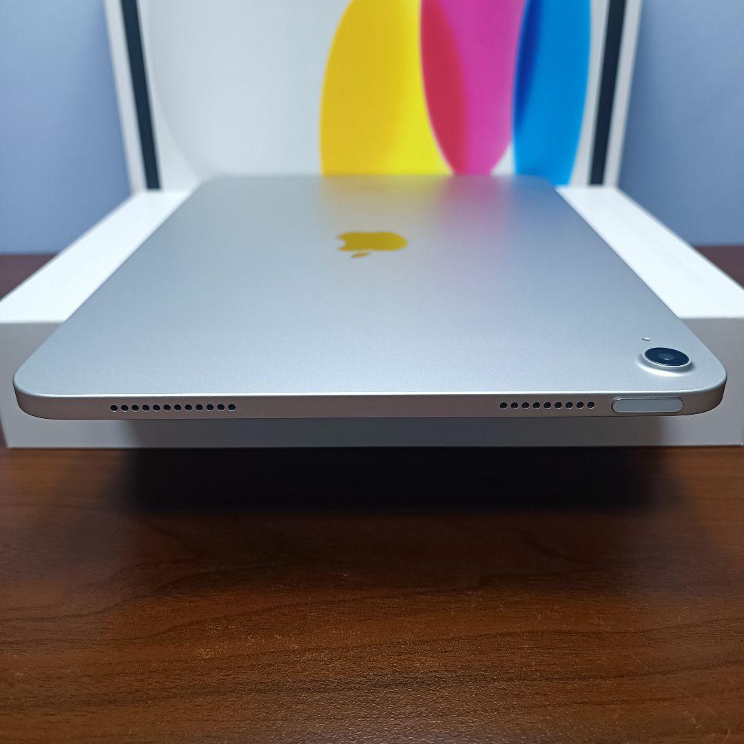 (美品) iPad 10.9 第10世代 WiFi 64GB キーボード付き