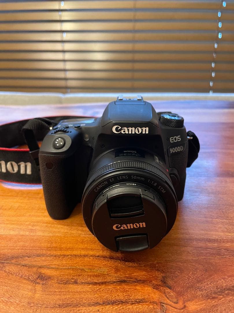 EOS9000D ➕単焦点レンズ