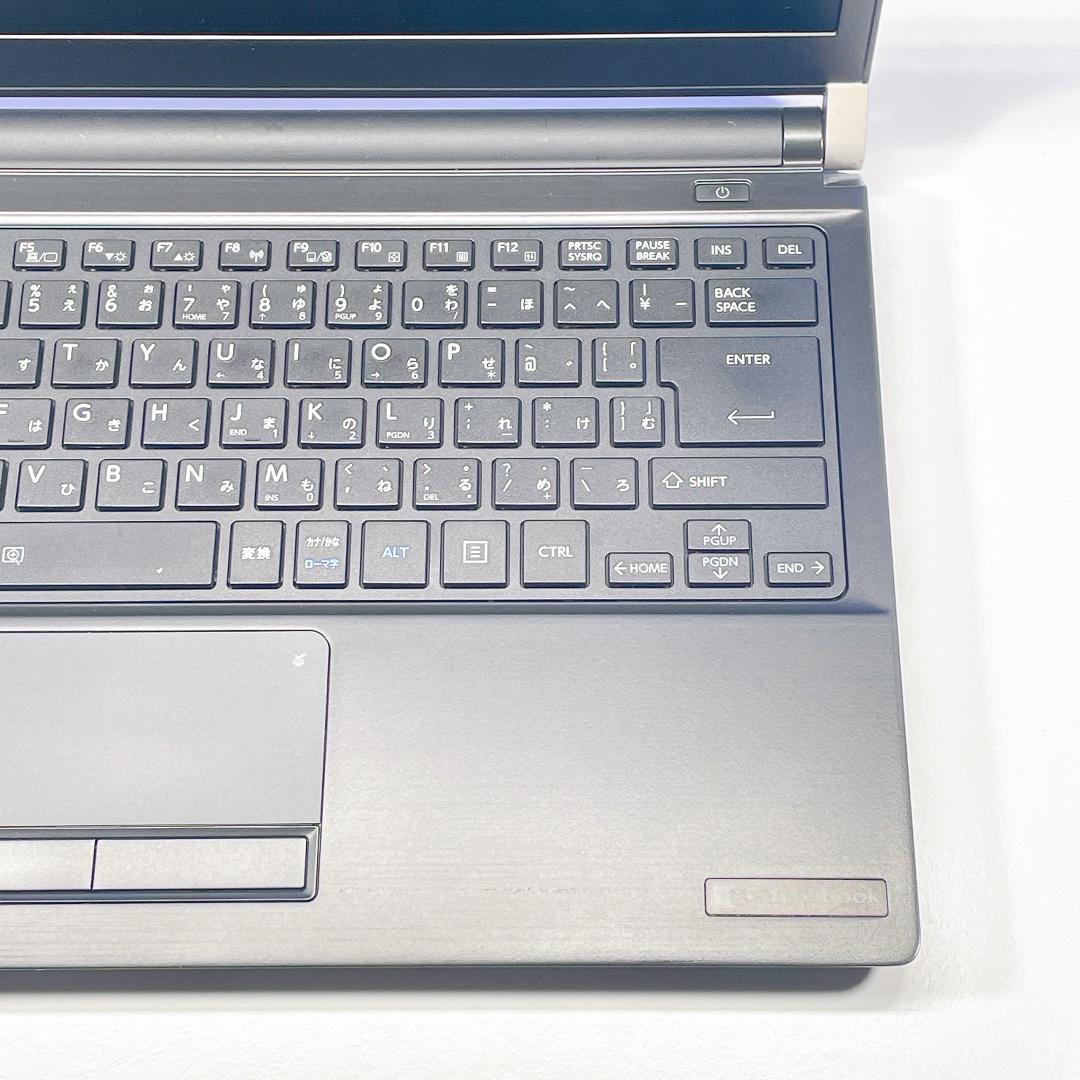 即利用OK！Windows11✨快適SSD✨東芝カメラ付小型ノートパソコン軽量