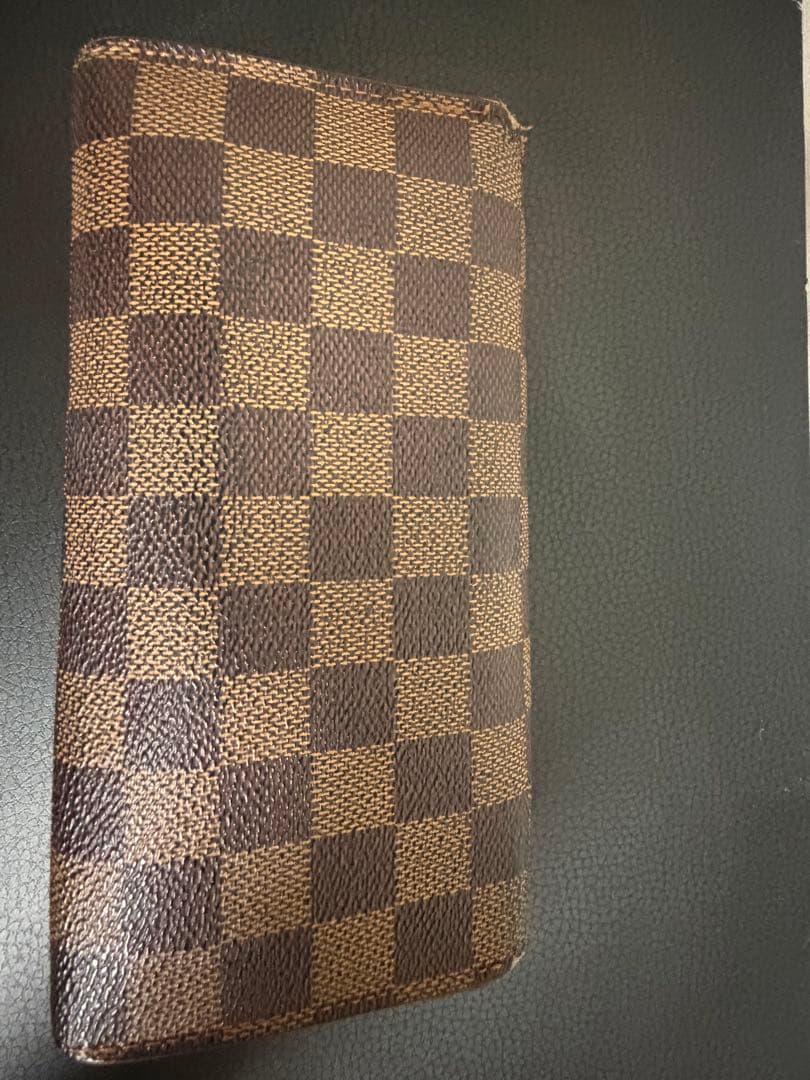 ルイヴィトン長財布　正規品　中古　ダミエ　ベタつき無し