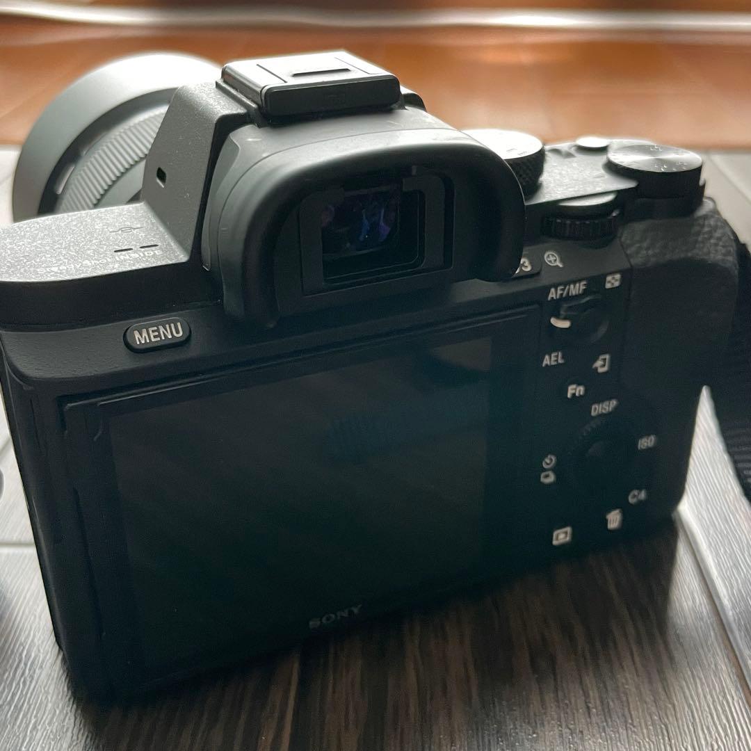 SONY α7Ⅱ 本体 ILCE-7M2 + 単焦点レンズ + カメラバッグ