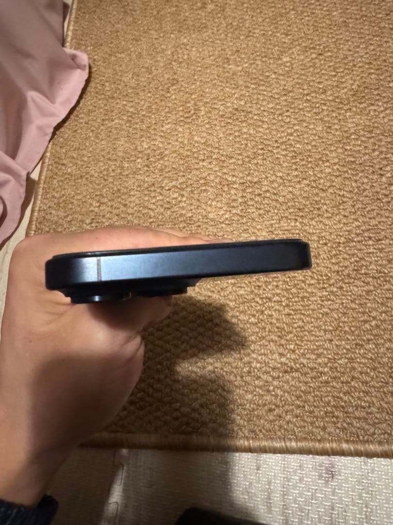 海外版iphone 15 Pro Max 256GB，美品，バッテリーは98％