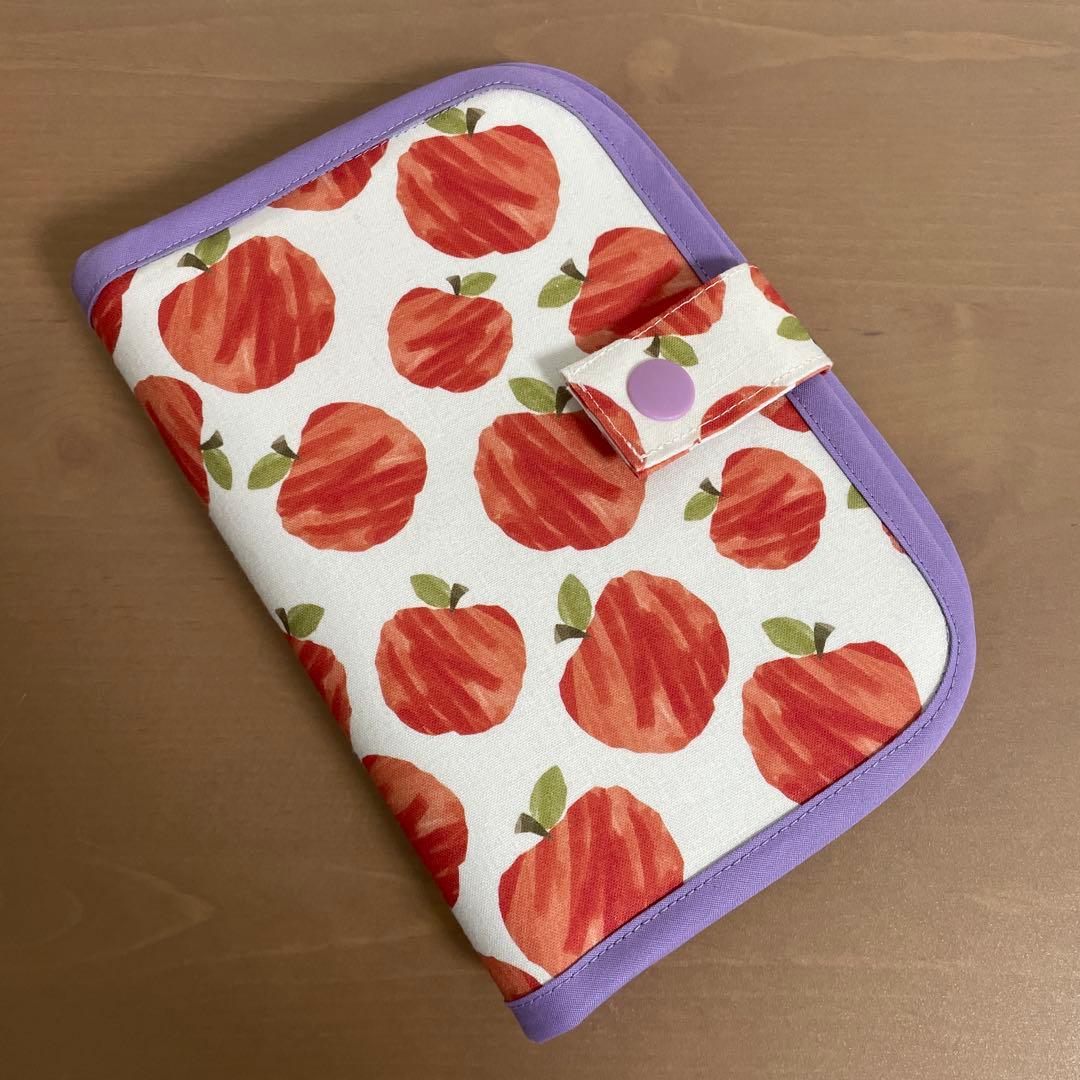 お薬手帳ケース、通帳ケース、マルチケース ペットボトルカバー