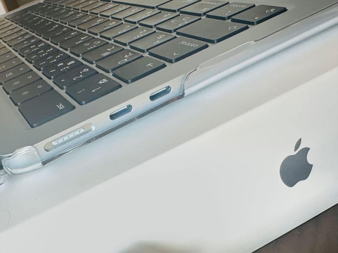 MacBook Air スカイブルー m4 本体　13インチ　2025