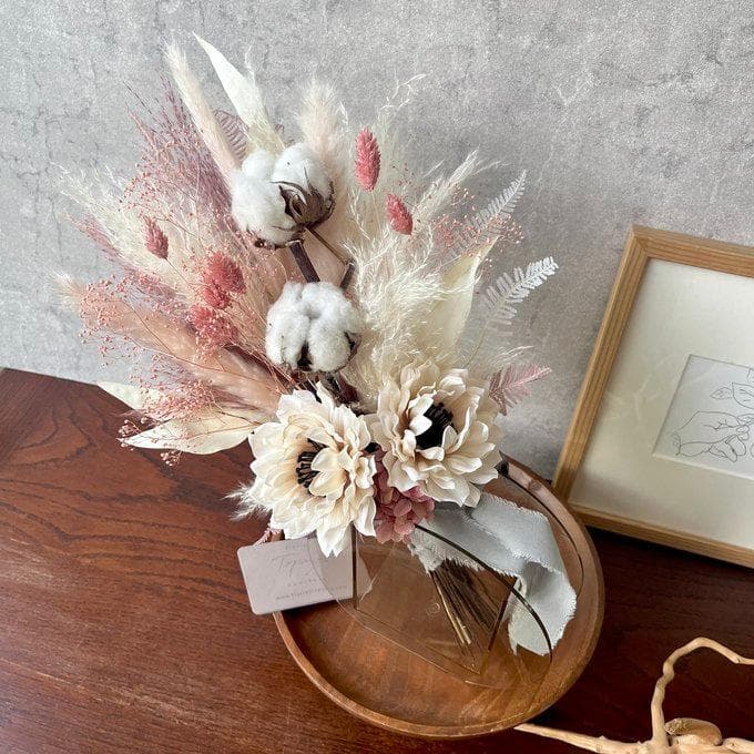 まいやん【アネモネスワッグL（ブーケ）＆ブートニア】