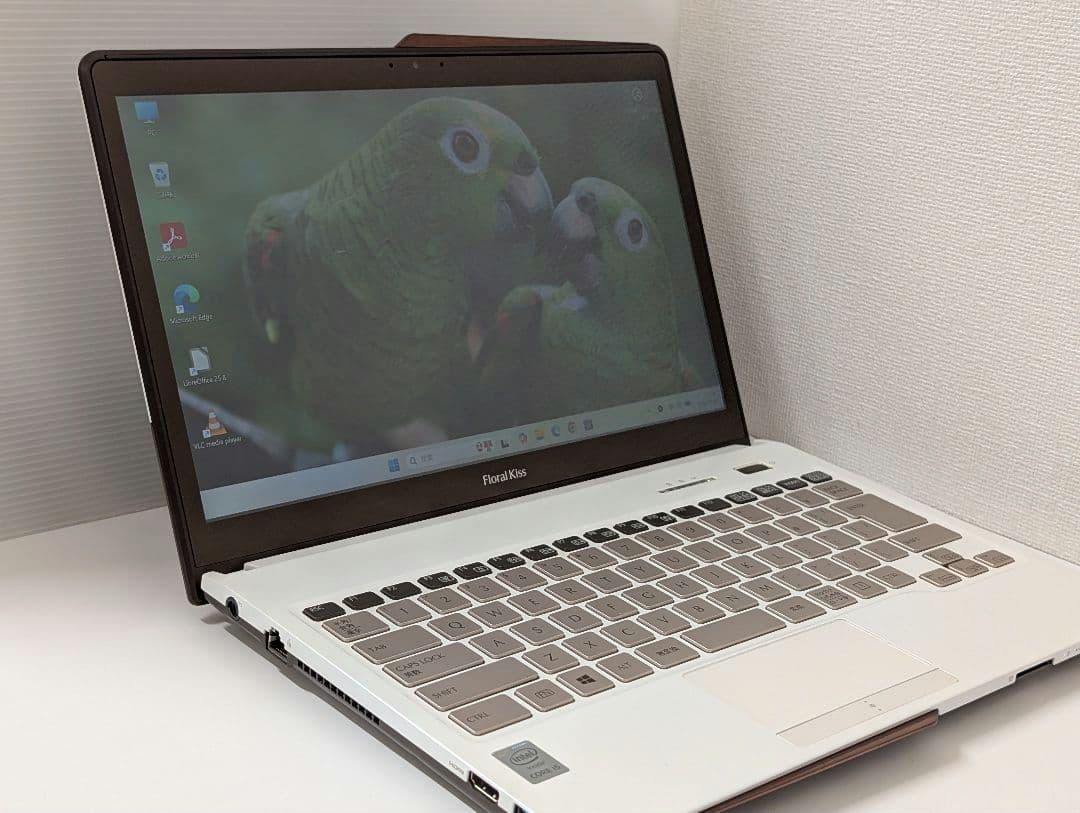 ✦希少（レア）✦ 富士通 CH75/W, 13インチ, Win11, SSD