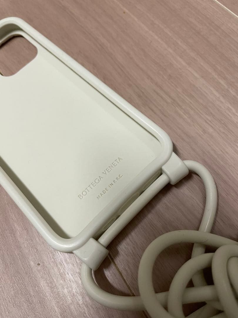 Bottega Veneta iPhone12pro ケース 白 スマホショルダ