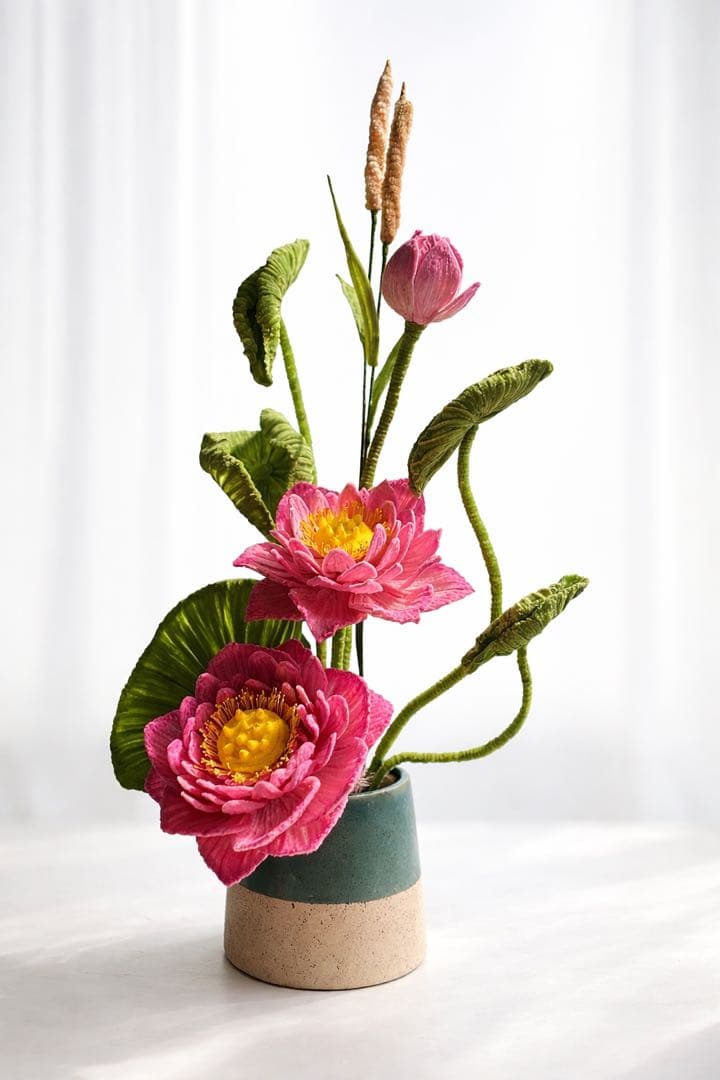 モールフラワー蓮の花 一輪挿し ― インテリア装飾用・耐久加工 ―