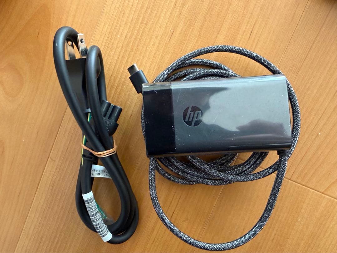 HP OmniBook X Flip 14-fm （ほぼ未使用）