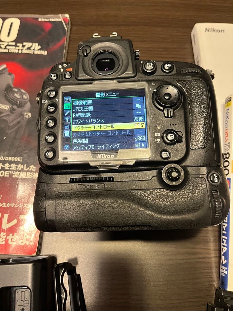 Nikon D800 バッテリーグリップ他