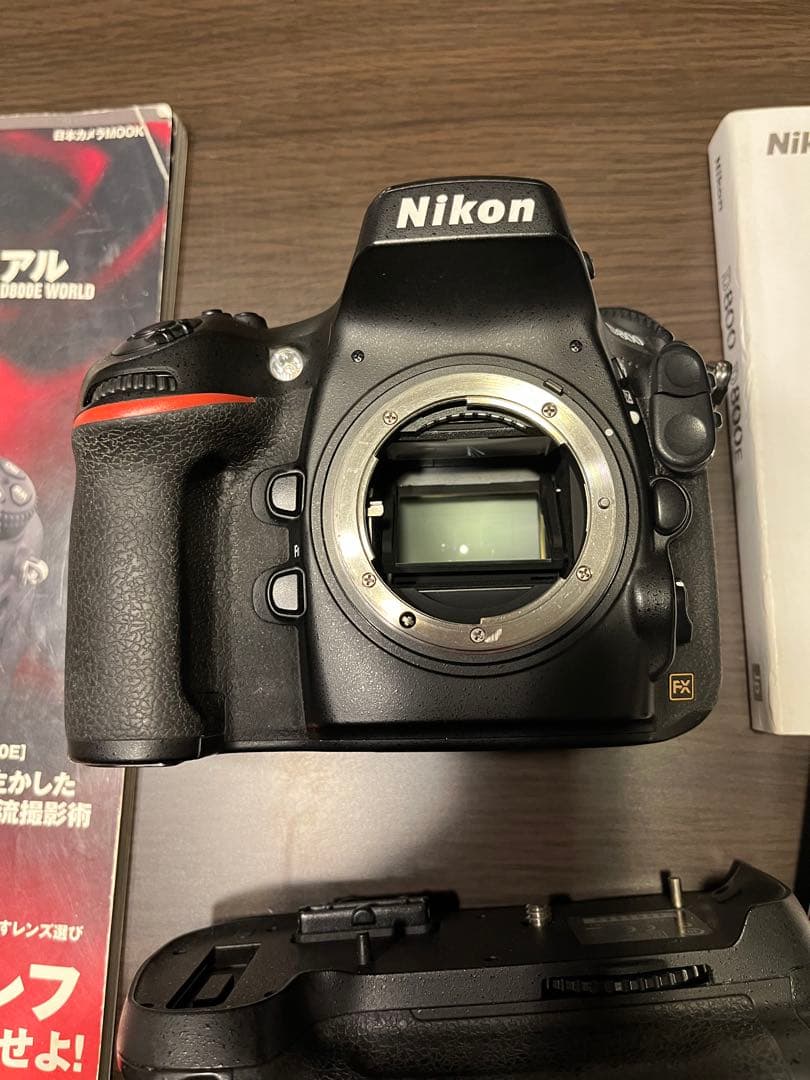 Nikon D800 バッテリーグリップ他